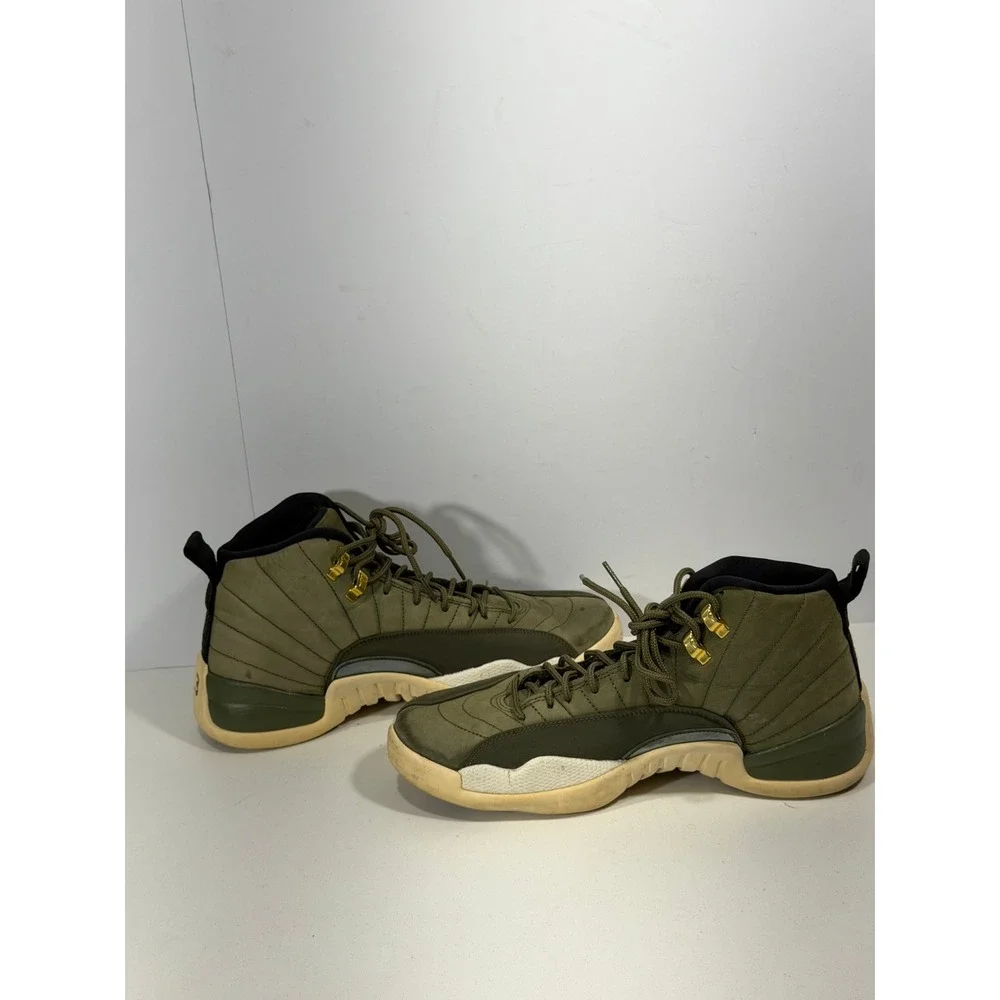Jordan 12 Retro Chris Paul Class of 2003 Olive Canvas Gold 130690-301 Mens sz 10